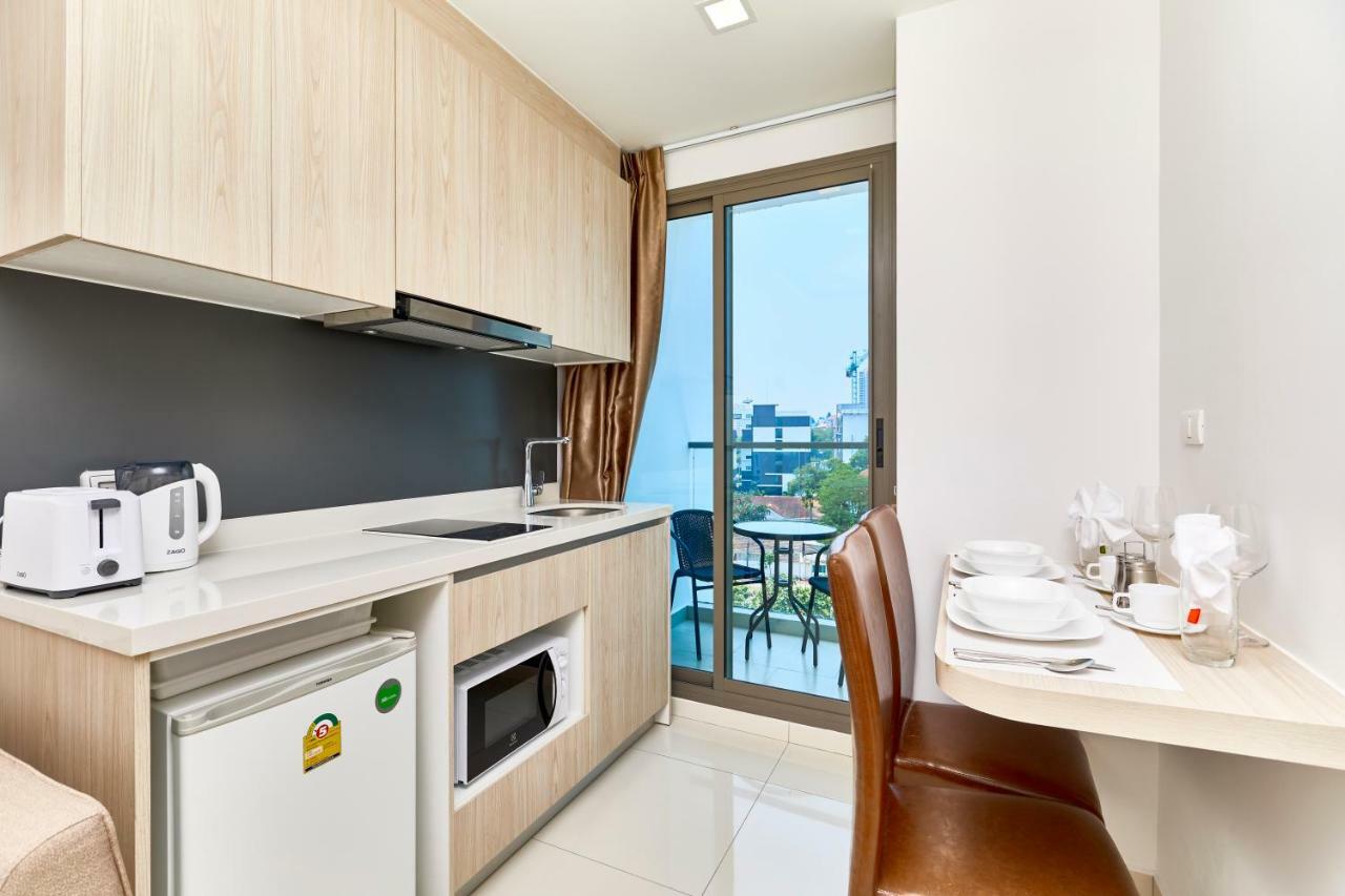 Arcadia Beach Resort Bytech Pattaya ภายนอก รูปภาพ